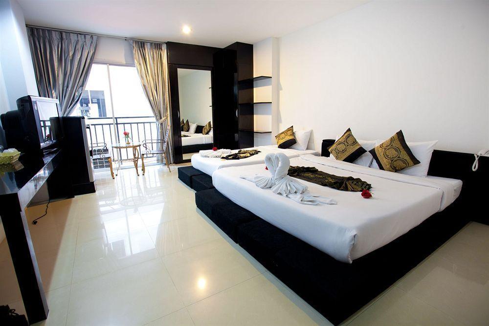 Lars-Lita Residence Patong Exteriör bild