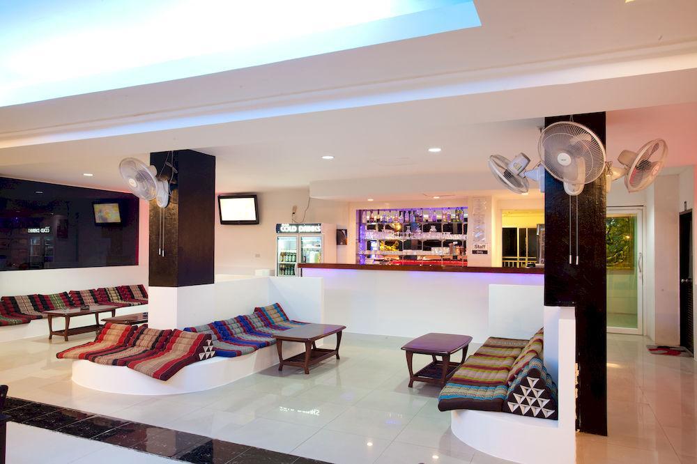 Lars-Lita Residence Patong Exteriör bild